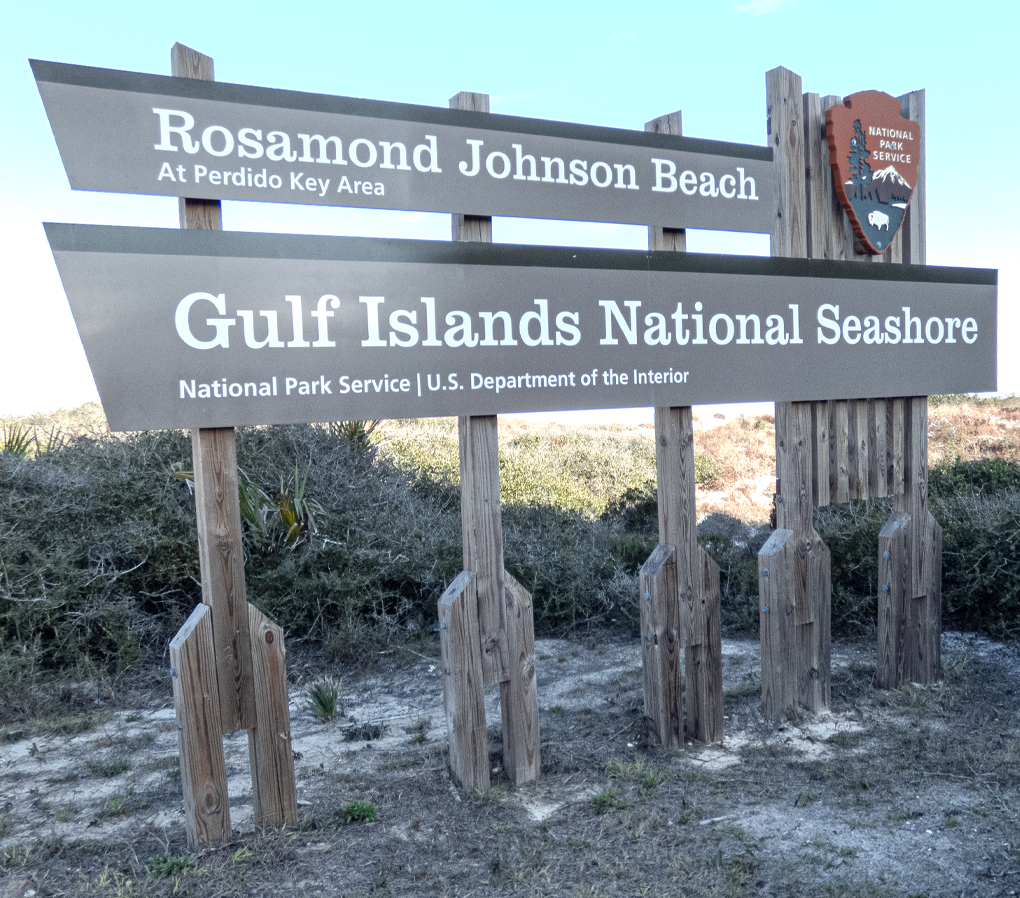 johnson beach sign